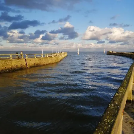 A Deux Pas D'la * Grandcamp-Maisy